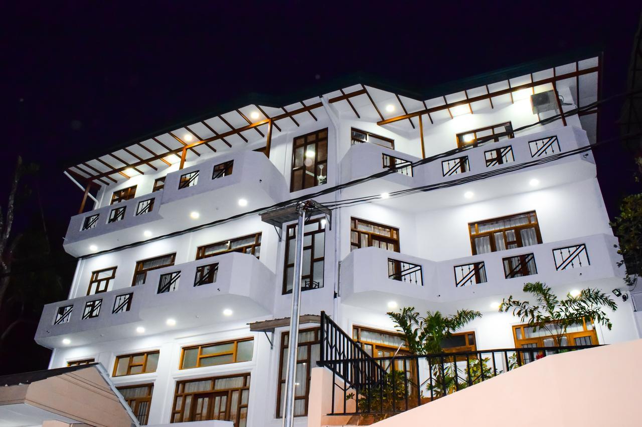 Saru Holiday Apartment - Up To 6 Guests Κάντι Εξωτερικό φωτογραφία
