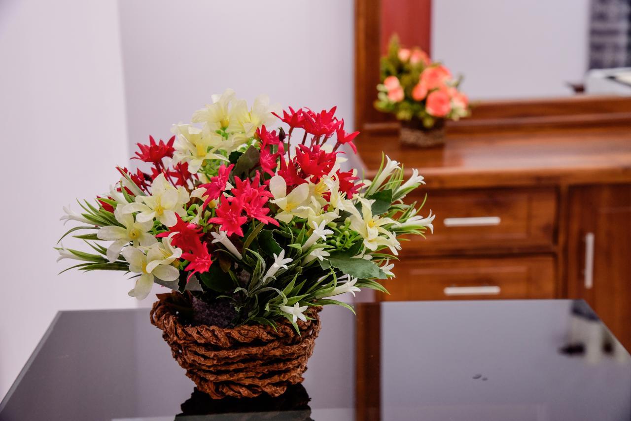 Saru Holiday Apartment - Up To 6 Guests Κάντι Εξωτερικό φωτογραφία